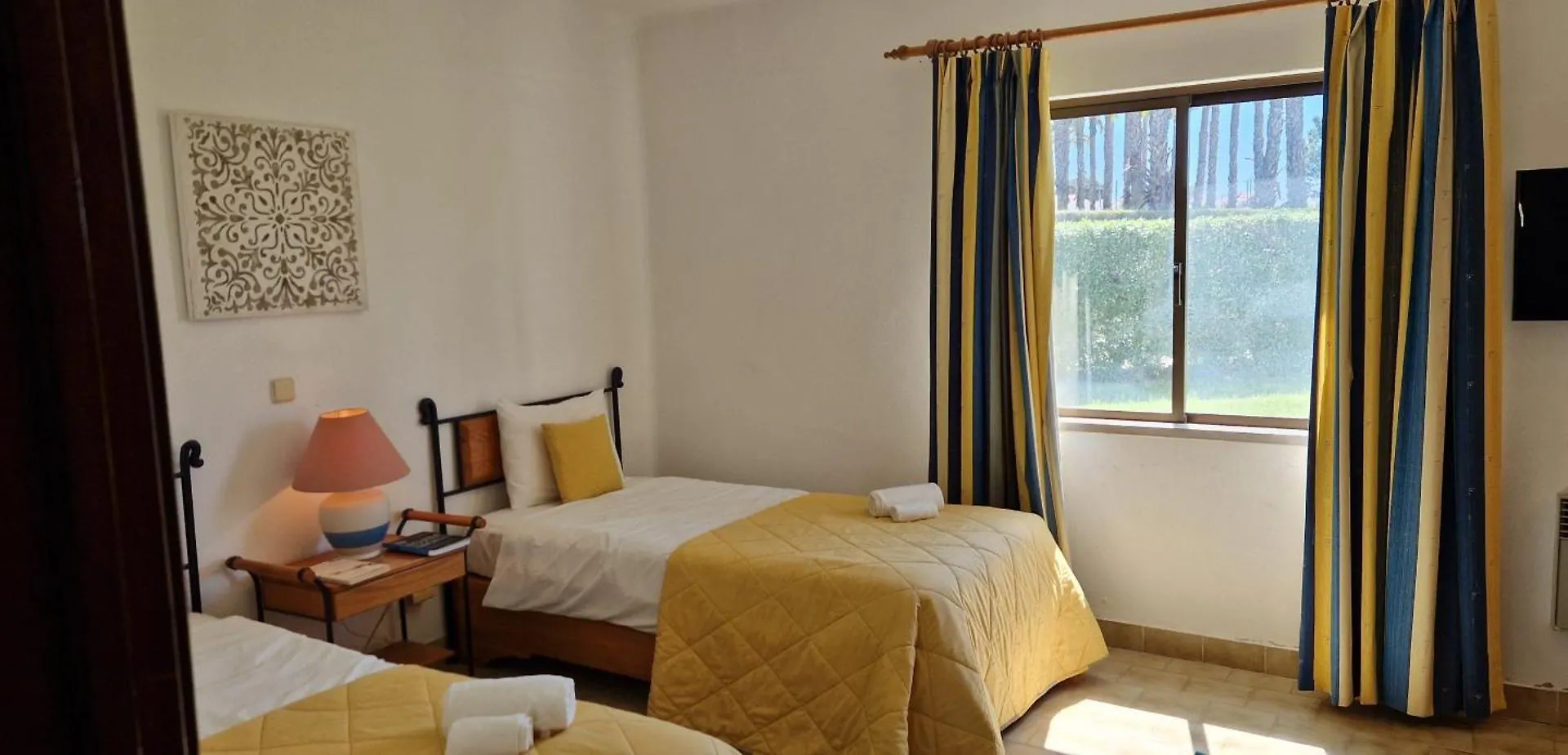 Sao Rafael Village 2 Bedroom With A Pool Albufeira