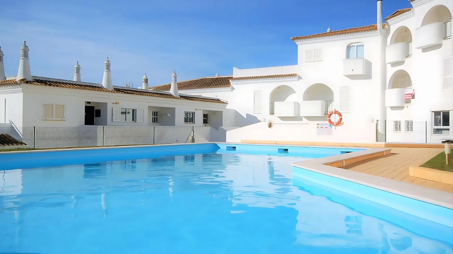 Sao Rafael Village 2 Bedroom With A Pool Albufeira